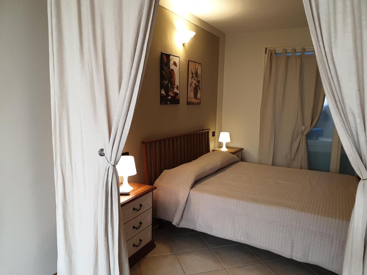 Residence Il Fiore Del Garda Manerba del Garda Eksteriør billede